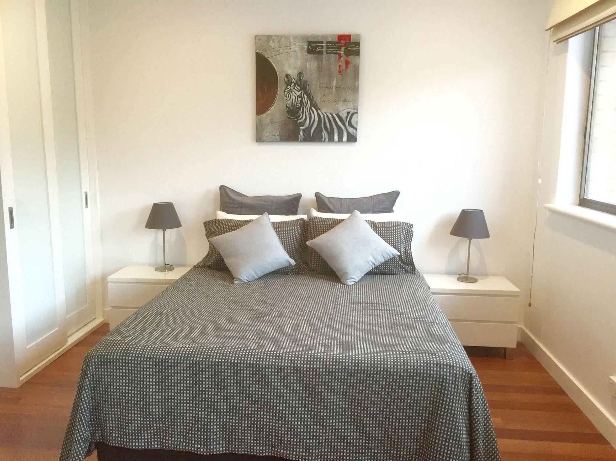 Villa Chic Townhouse In North Adelaïde Extérieur photo